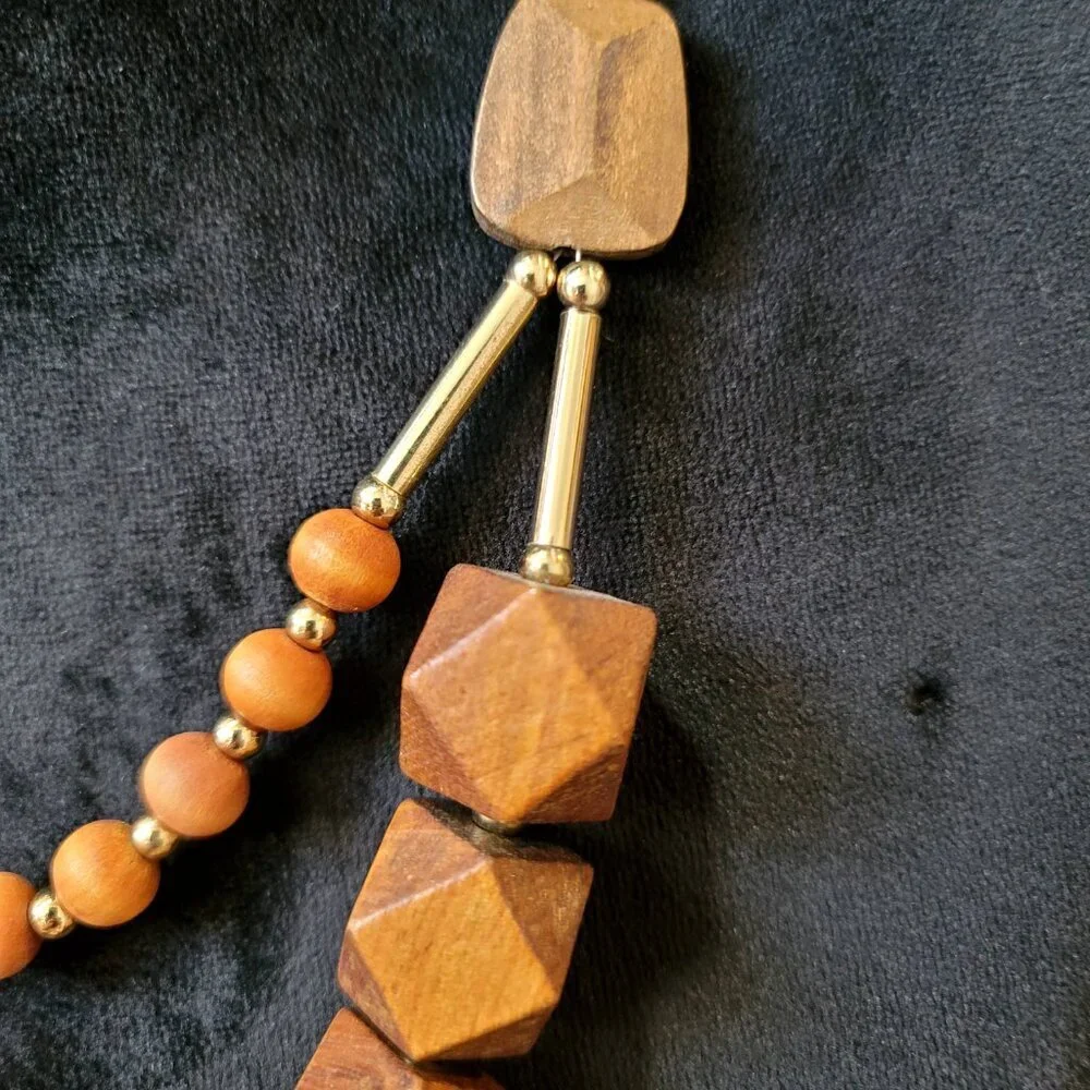 VTG Womens Brown Wood Bead Geometric Cut Chunky Boho Necklace with Lobster Clasp - Picture 4 of 6